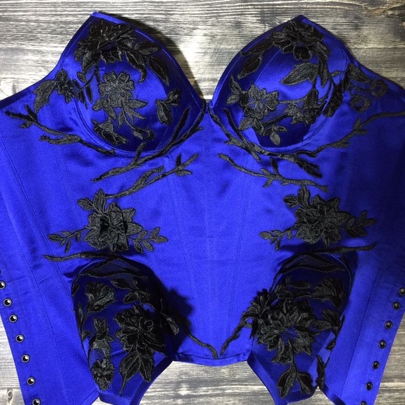 Lamarque Custom Made Corset main image 0